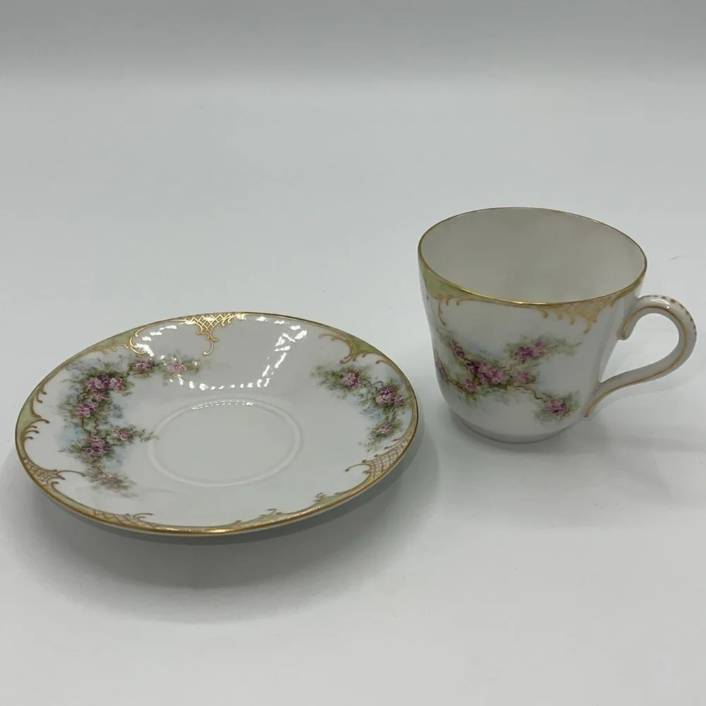 THEODORE HAVILAND EARLY 1900’s VINTAGE PINK PURPLE FLORAL TEA CUP AND SAUCER SET